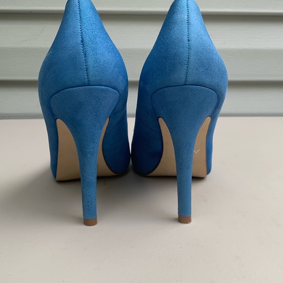 Aldo blue suede heels. Size 38. - Picture 6 of 8